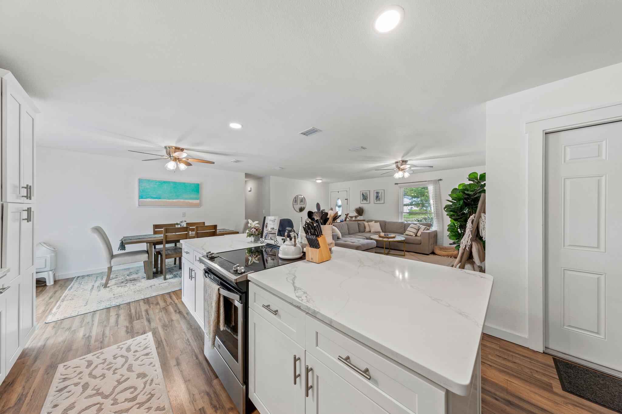 SHERWOOD FOREST - Residential Lease