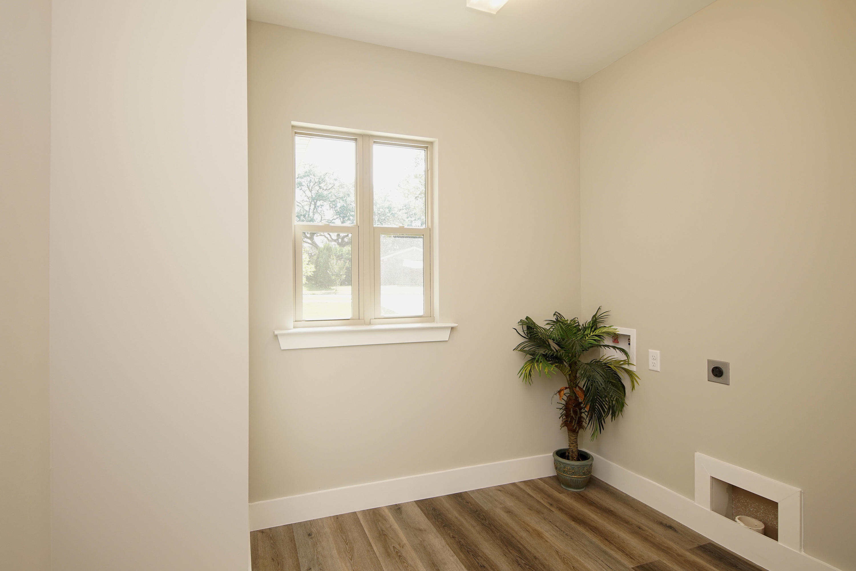 PINE LAKE S/D - Residential