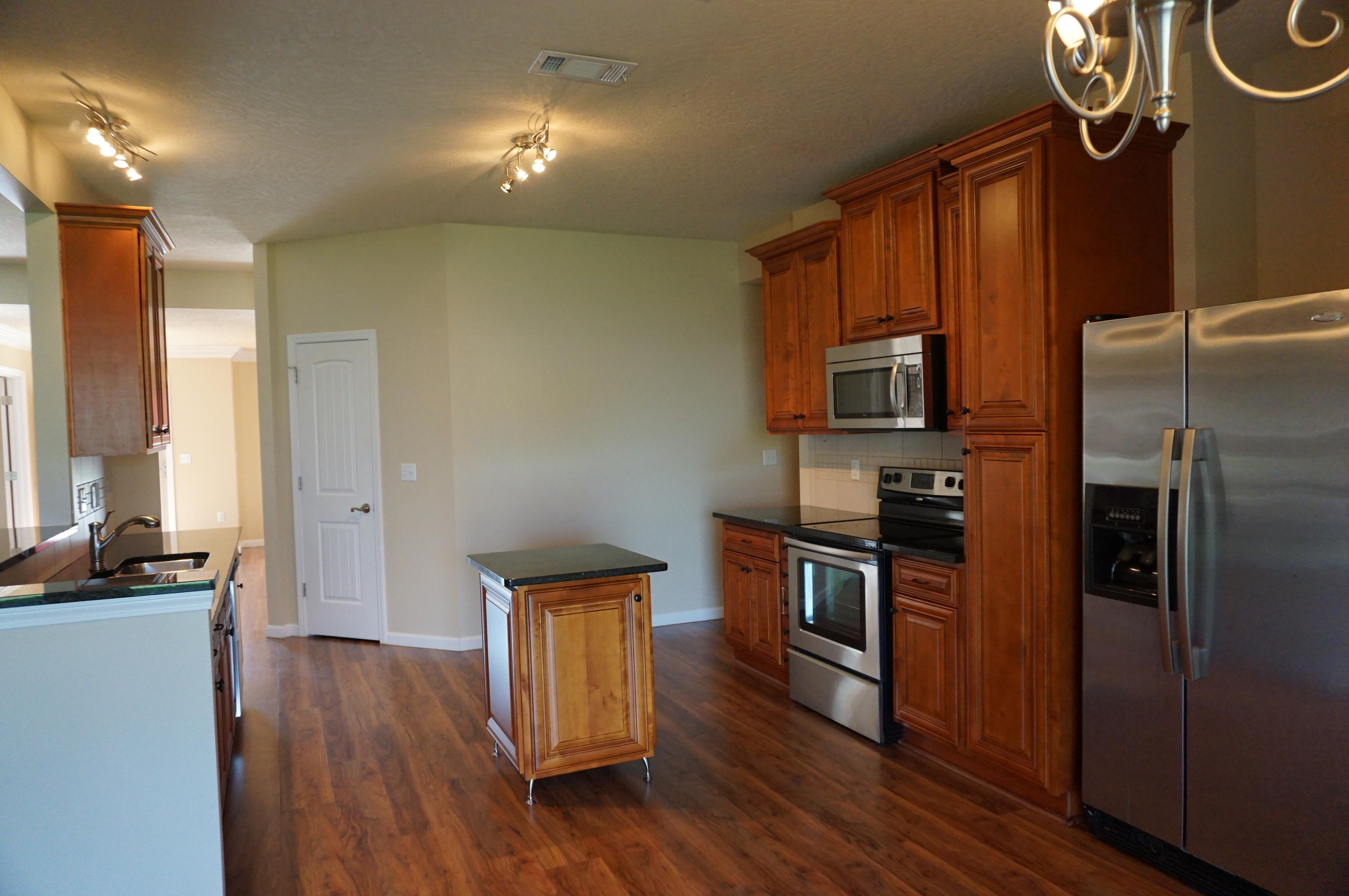 LEE FARMS PH III - Residential Lease