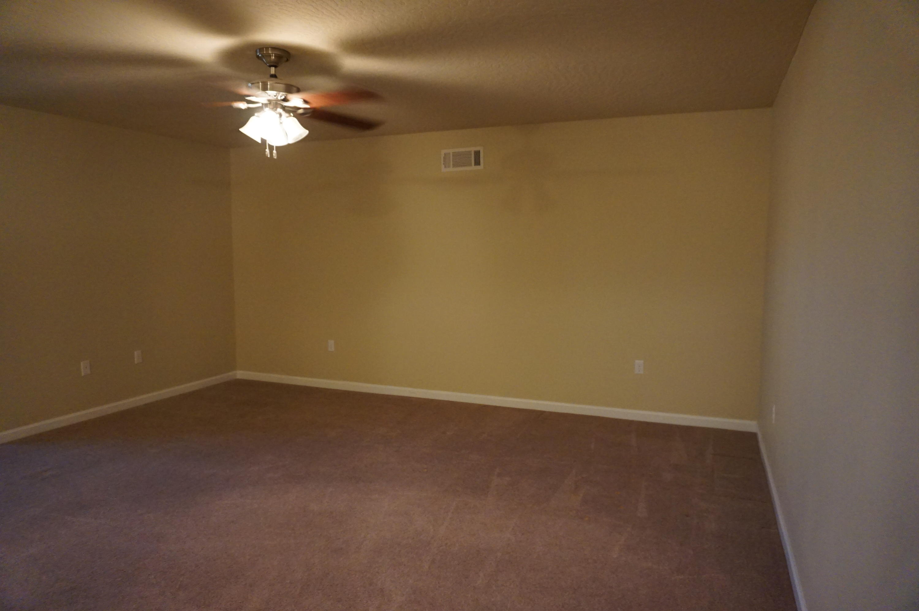 LEE FARMS PH III - Residential Lease