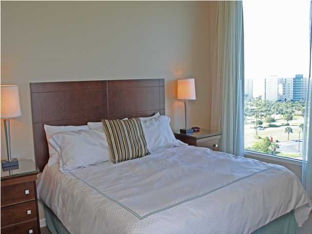 THE PALMS OF DESTIN - Residential