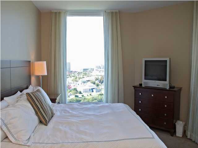 THE PALMS OF DESTIN - Residential