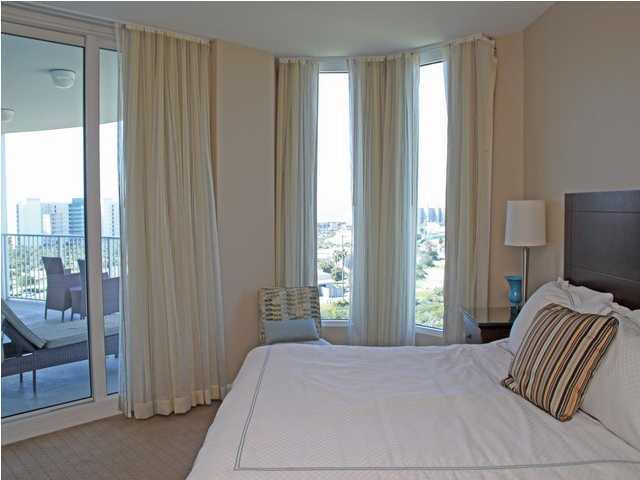 THE PALMS OF DESTIN - Residential