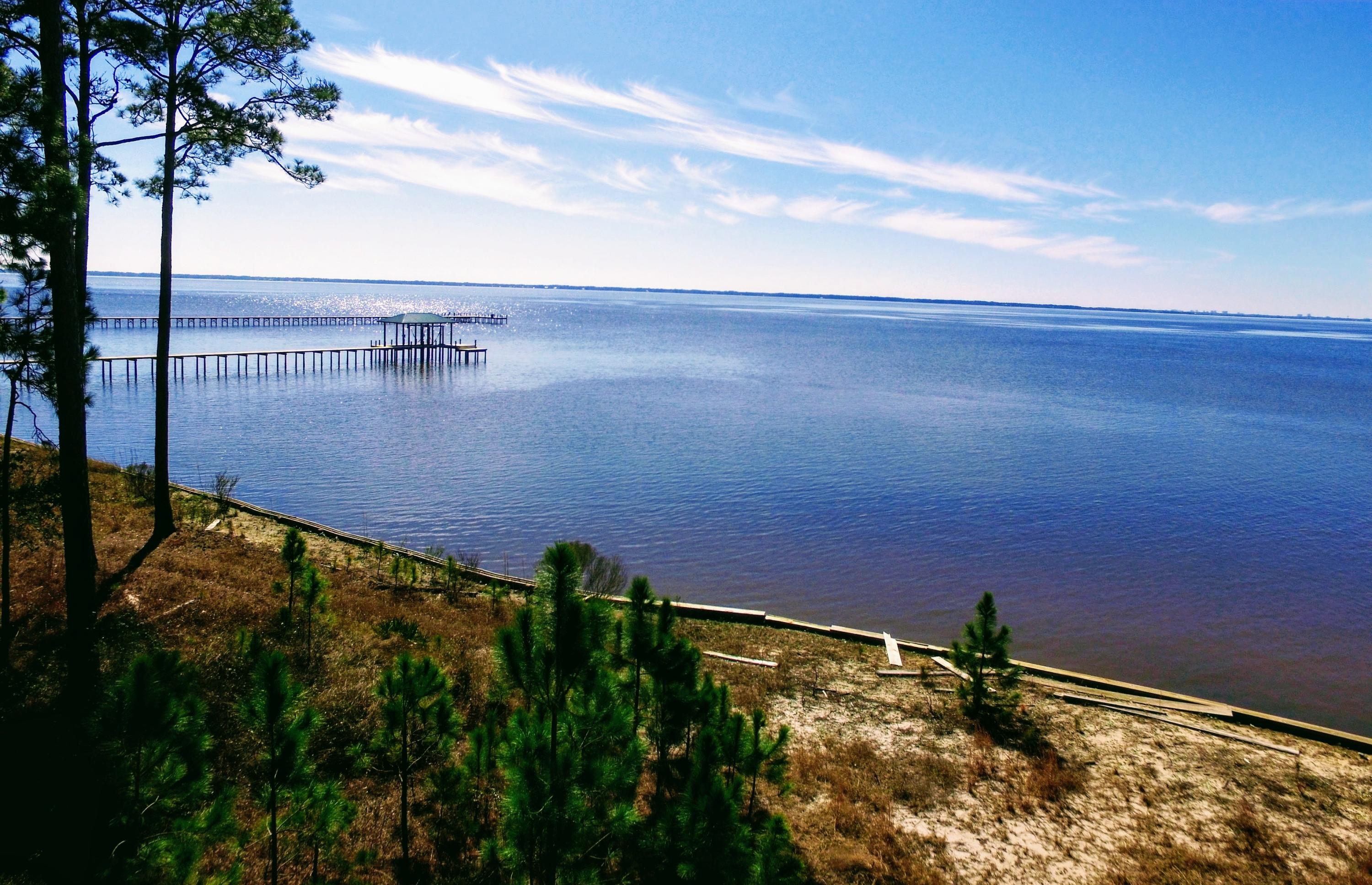 BAY HARBOUR - Land