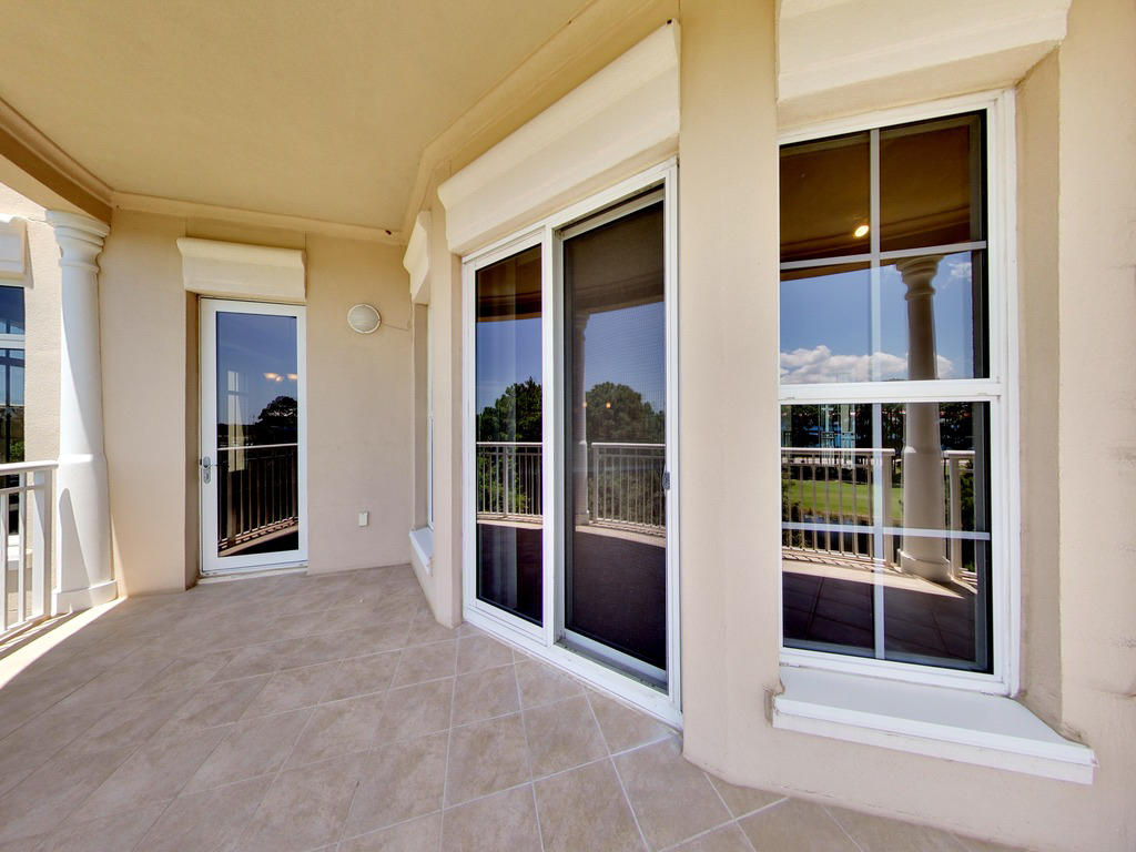 ONE WATER PLACE AT KELLY PLANTATION - Residential