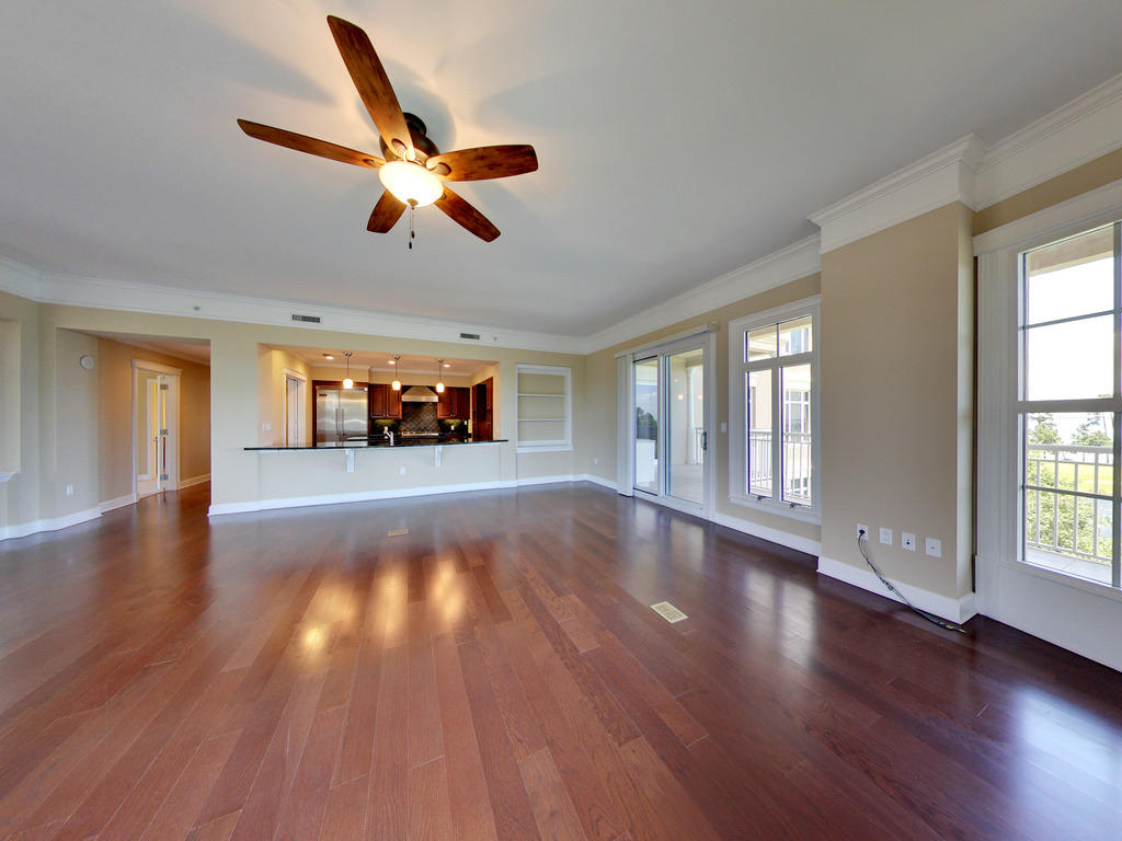 ONE WATER PLACE AT KELLY PLANTATION - Residential
