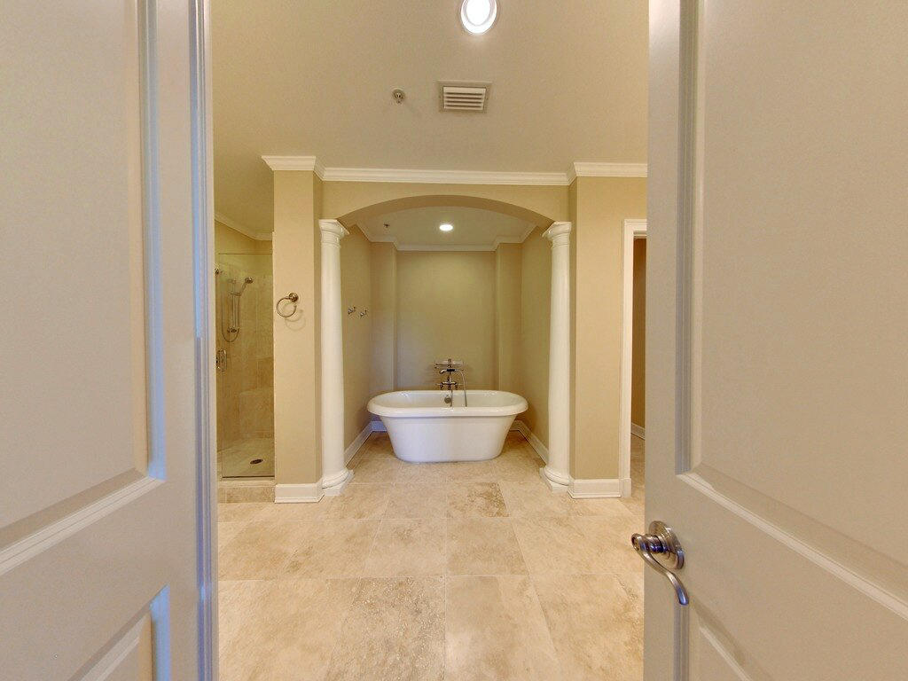 ONE WATER PLACE AT KELLY PLANTATION - Residential