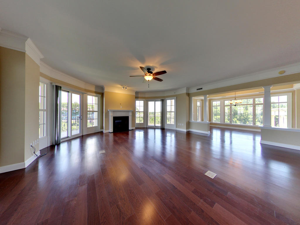 ONE WATER PLACE AT KELLY PLANTATION - Residential