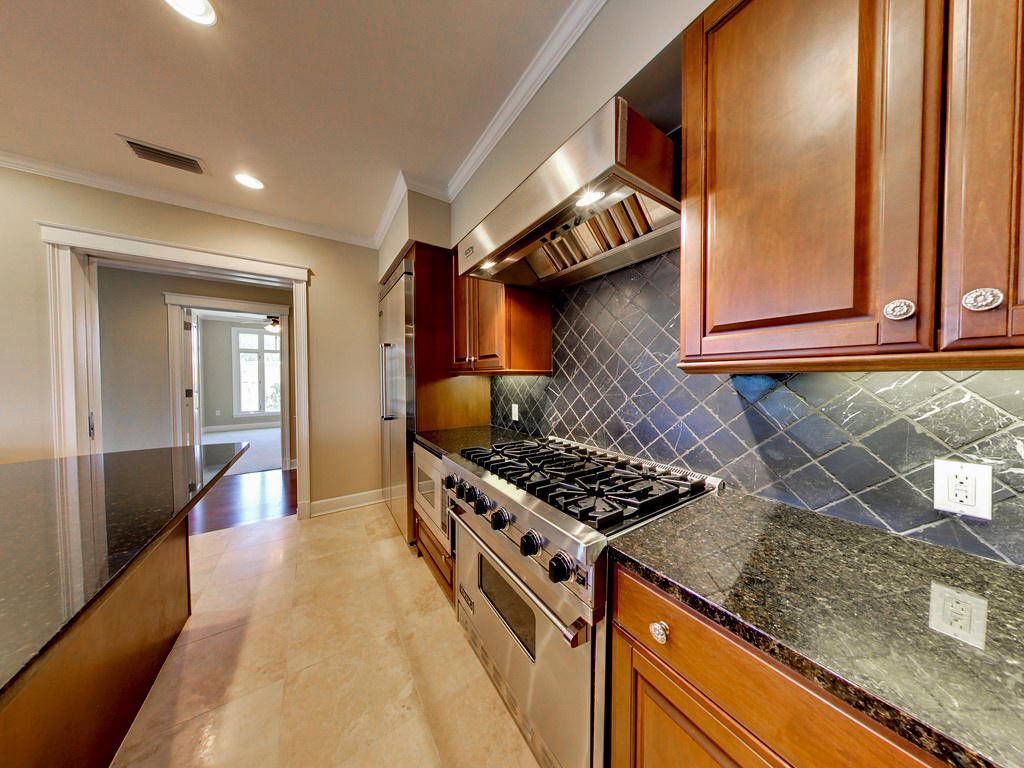 ONE WATER PLACE AT KELLY PLANTATION - Residential