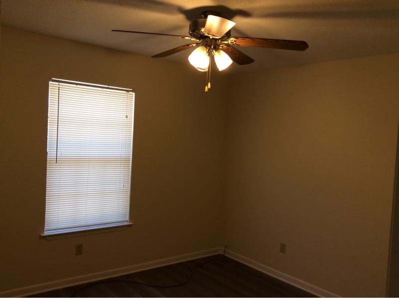 ISLAND MARK - Residential Lease