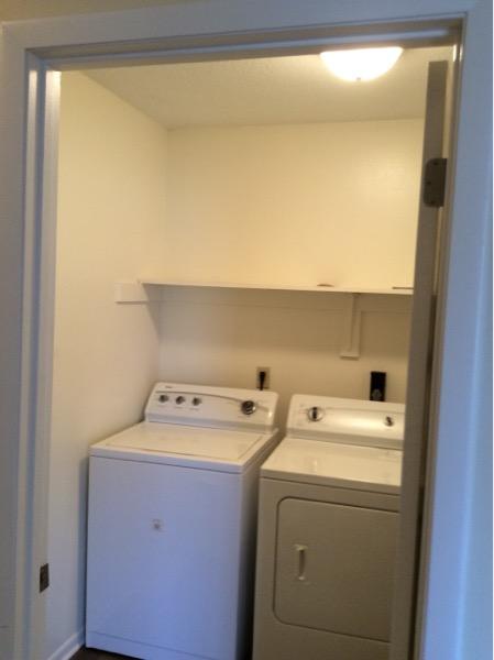 ISLAND MARK - Residential Lease