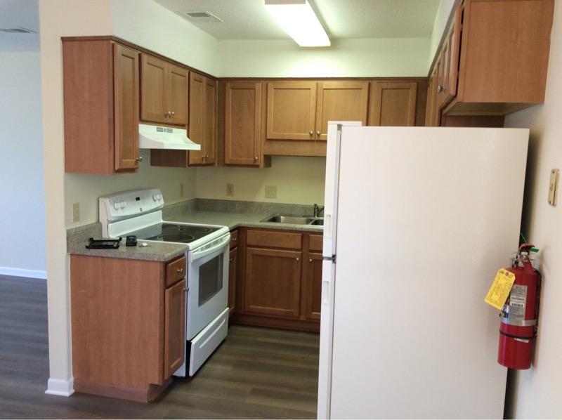 ISLAND MARK - Residential Lease