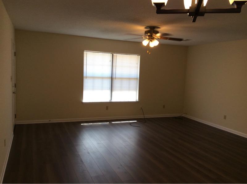 ISLAND MARK - Residential Lease