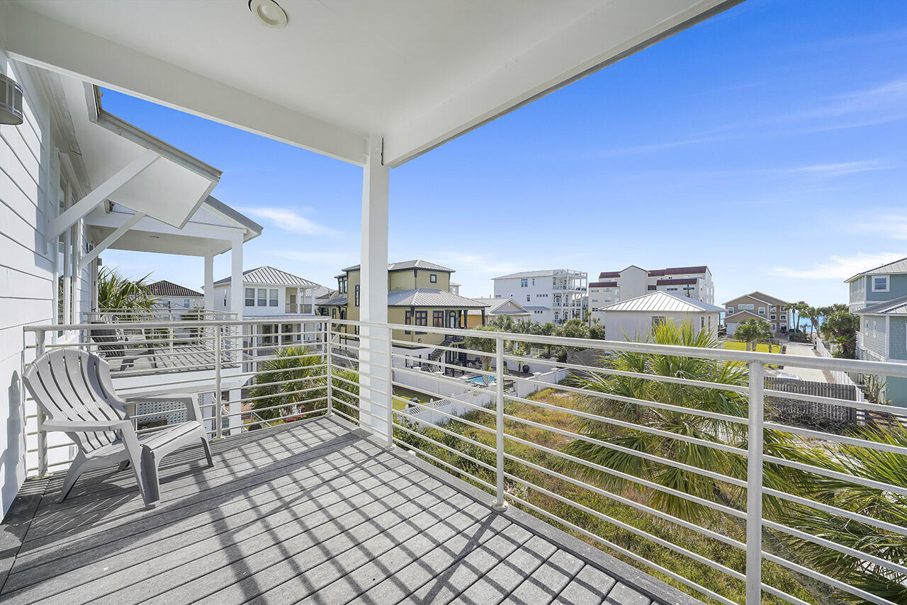 SNOW DRIFT BEACH - Residential