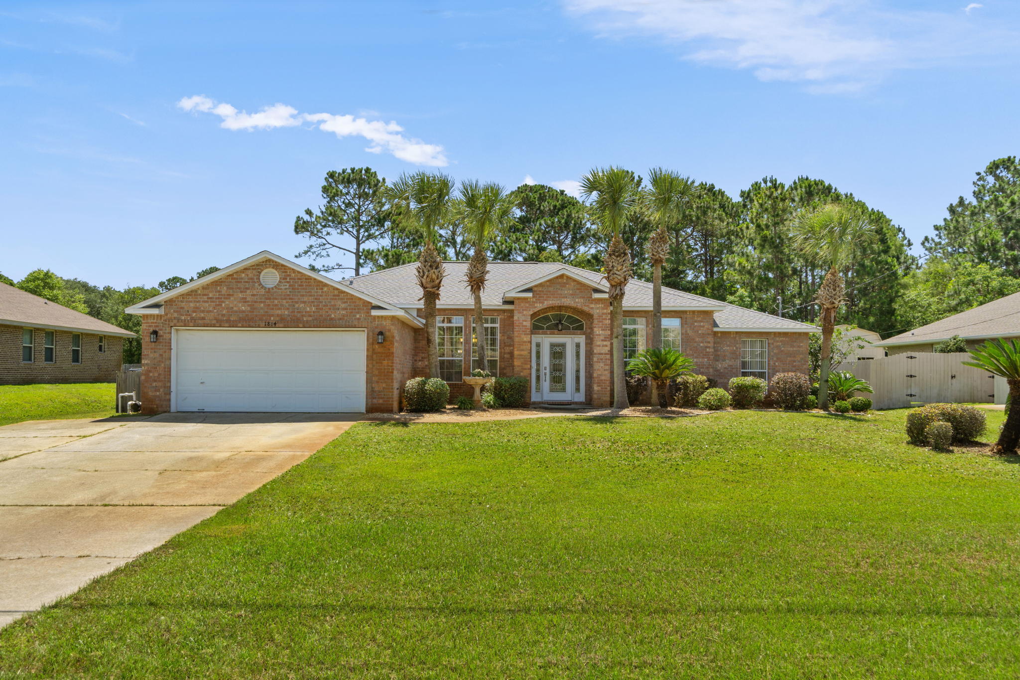HOLLEY BY THE SEA - Residential