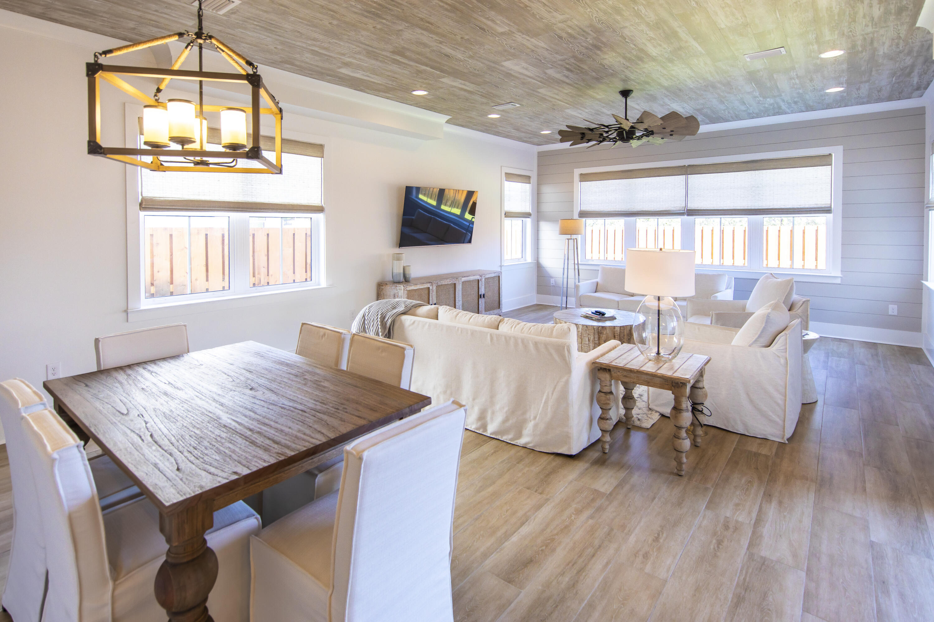 THE COVE - Residential