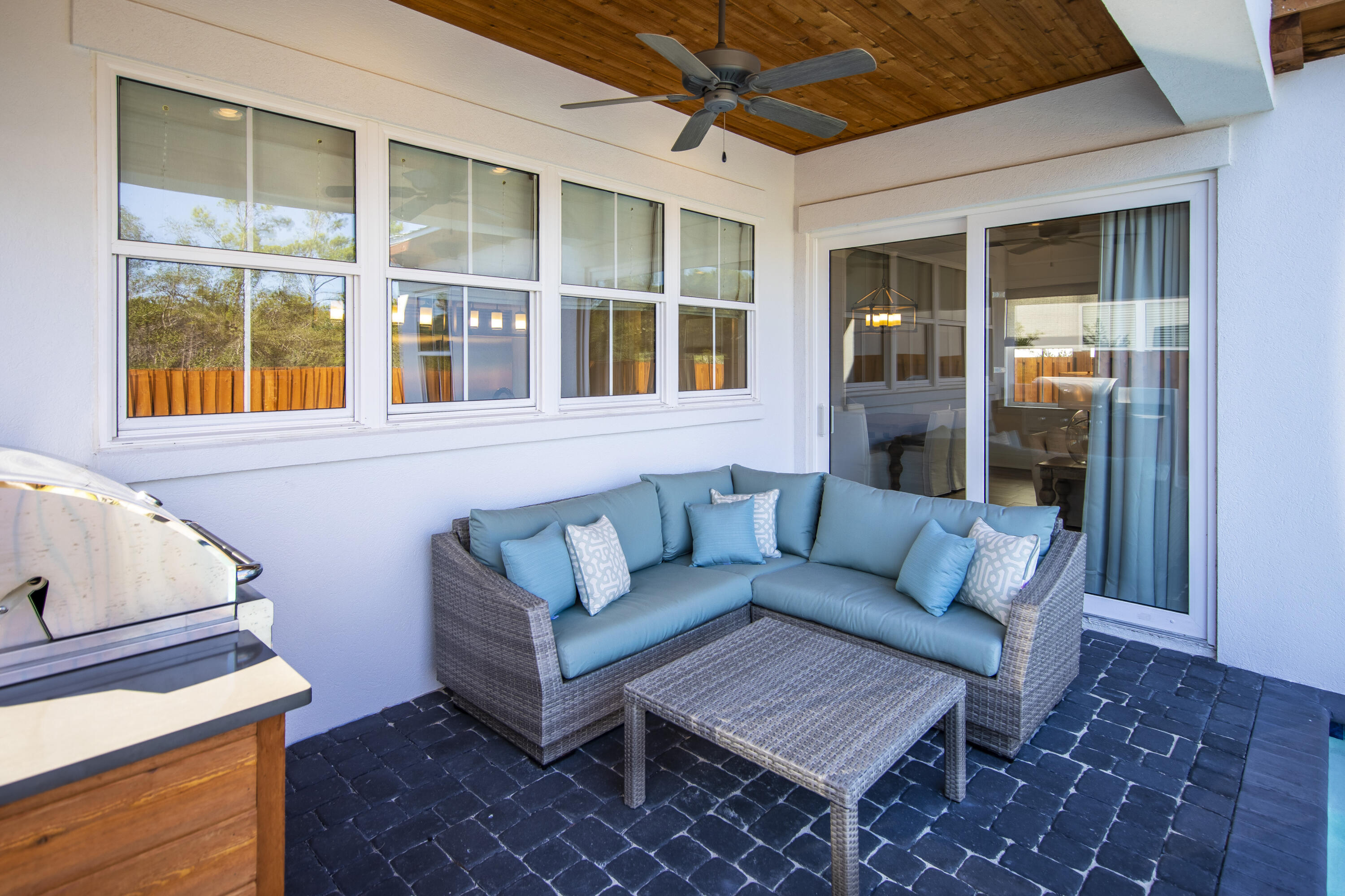 THE COVE - Residential