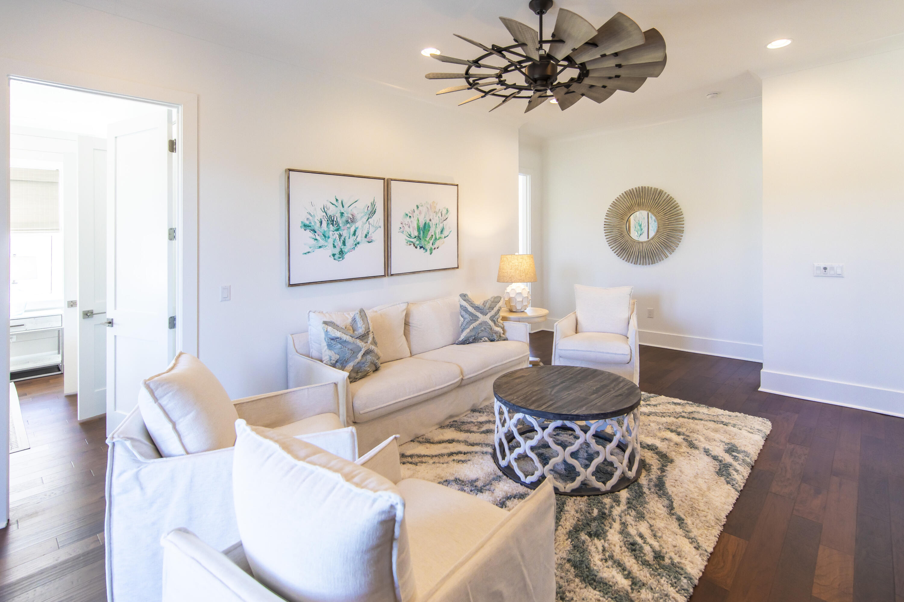 THE COVE - Residential