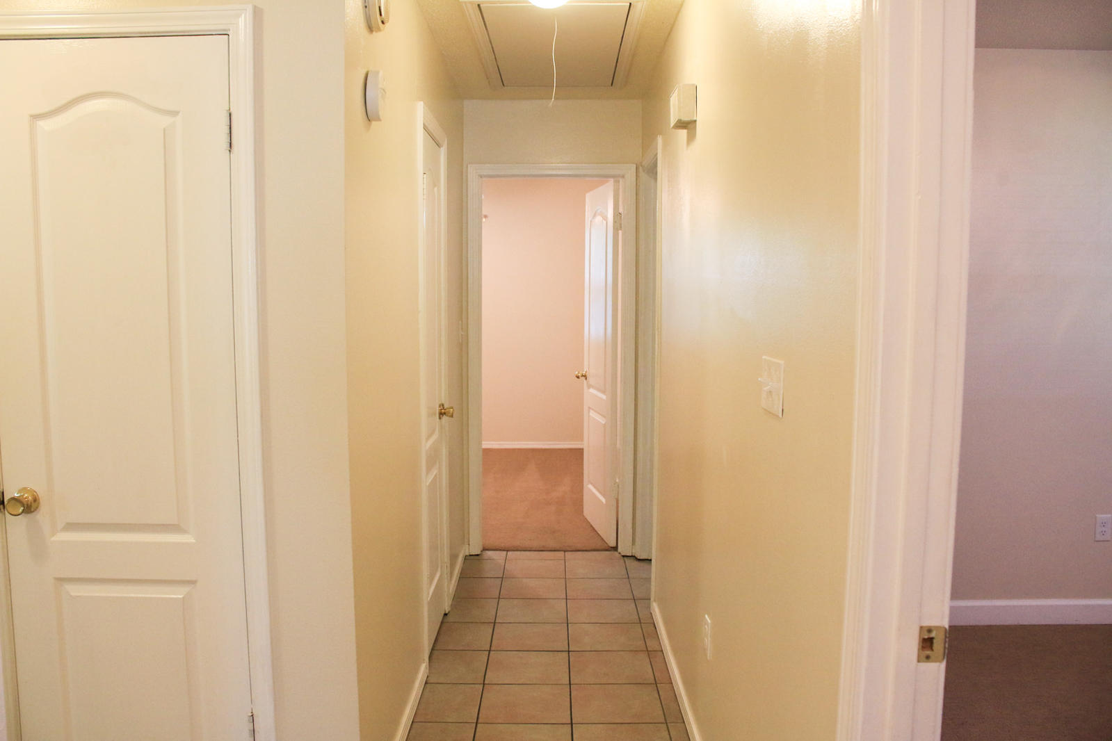 COUNTRY CLUB ESTATES 1ST ADDN - Residential