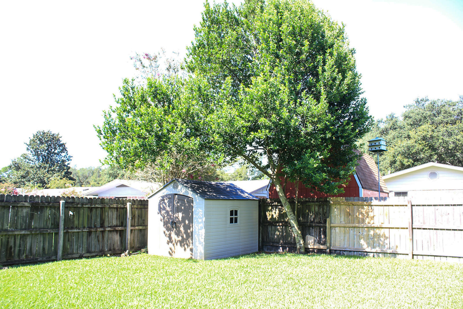 COUNTRY CLUB ESTATES 1ST ADDN - Residential