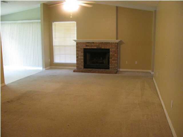 CRESTVIEW - Residential Lease