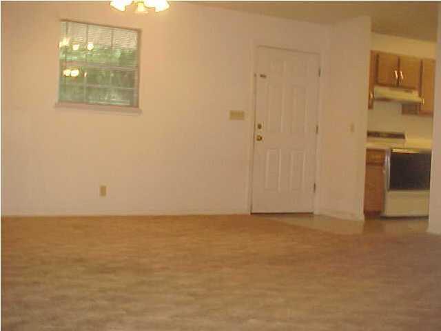 CRESTVIEW - Residential Lease