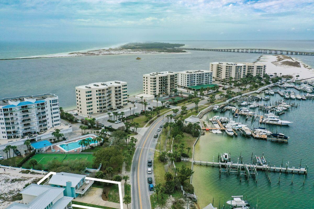 HOLIDAY ISLE - Residential