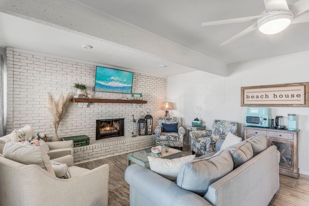 HOLIDAY ISLE - Residential