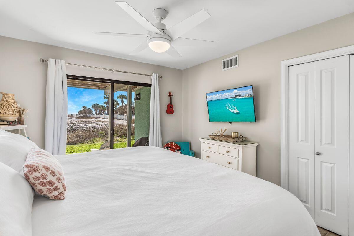 HOLIDAY ISLE - Residential