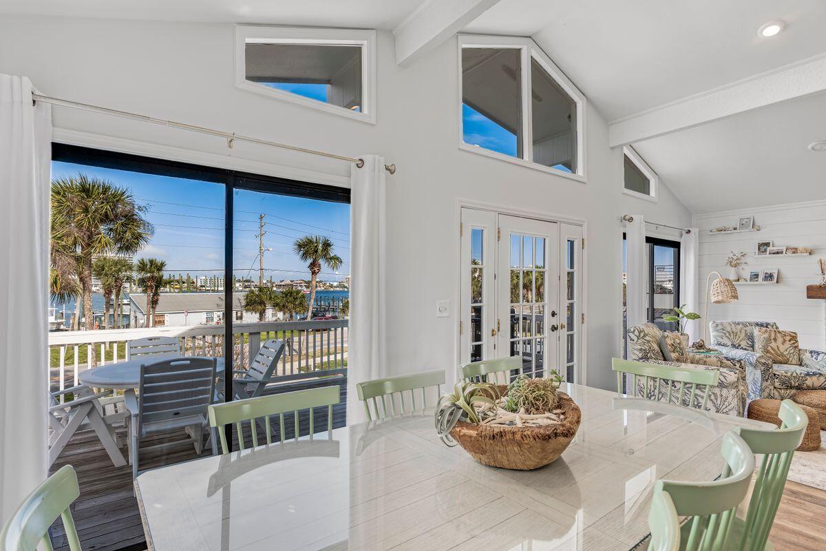 HOLIDAY ISLE - Residential