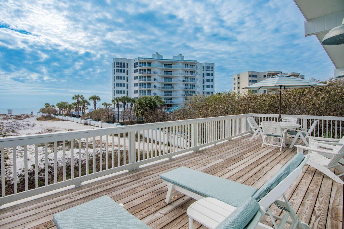 HOLIDAY ISLE - Residential