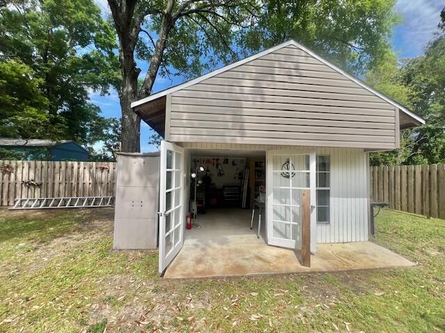 CAROL ANNE MANOR - Residential Lease