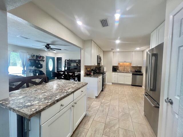 CAROL ANNE MANOR - Residential Lease