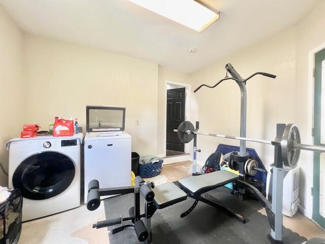 CAROL ANNE MANOR - Residential Lease