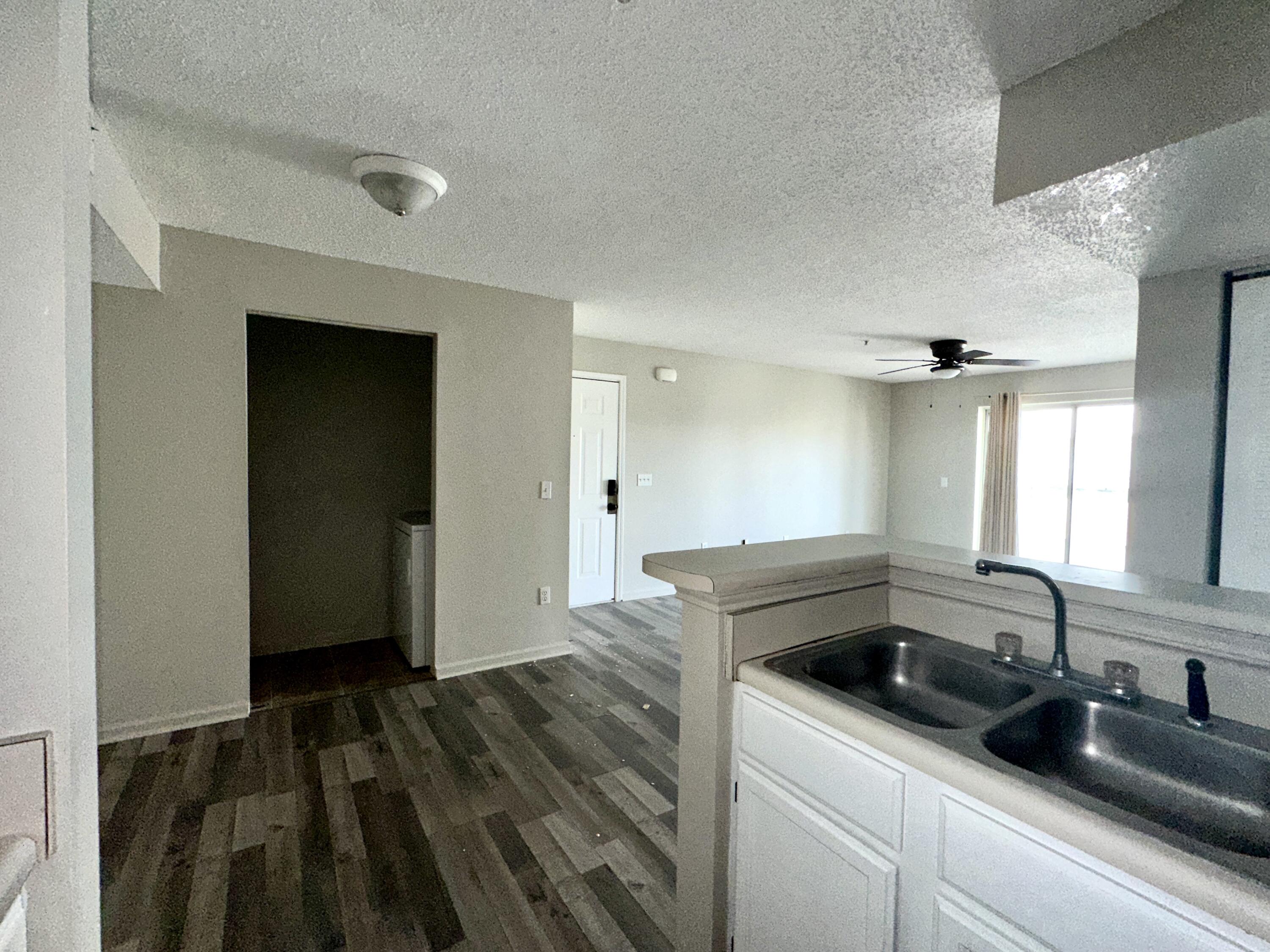 INDIAN LAKE - Residential