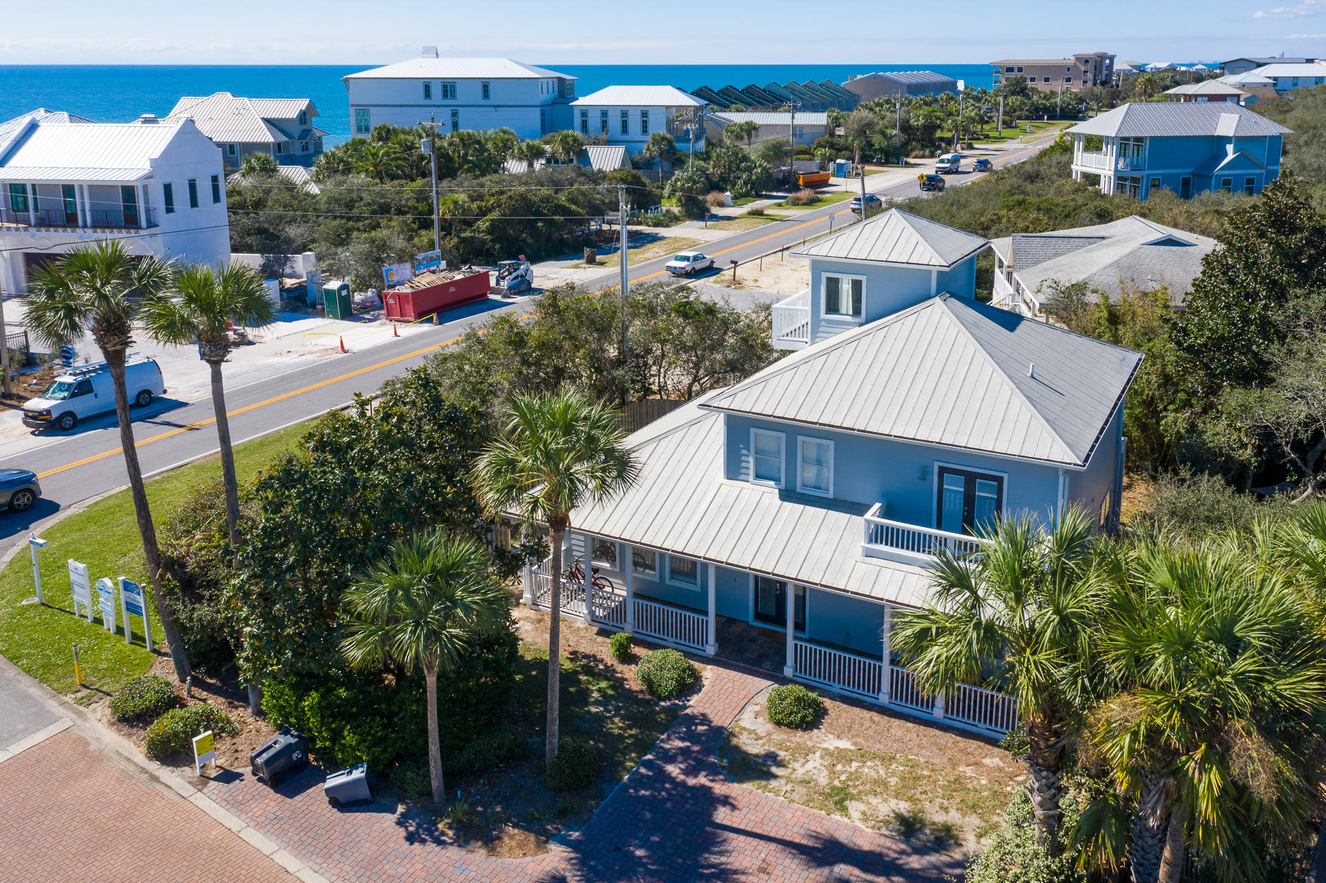 TRANQUIL SHORES - Residential