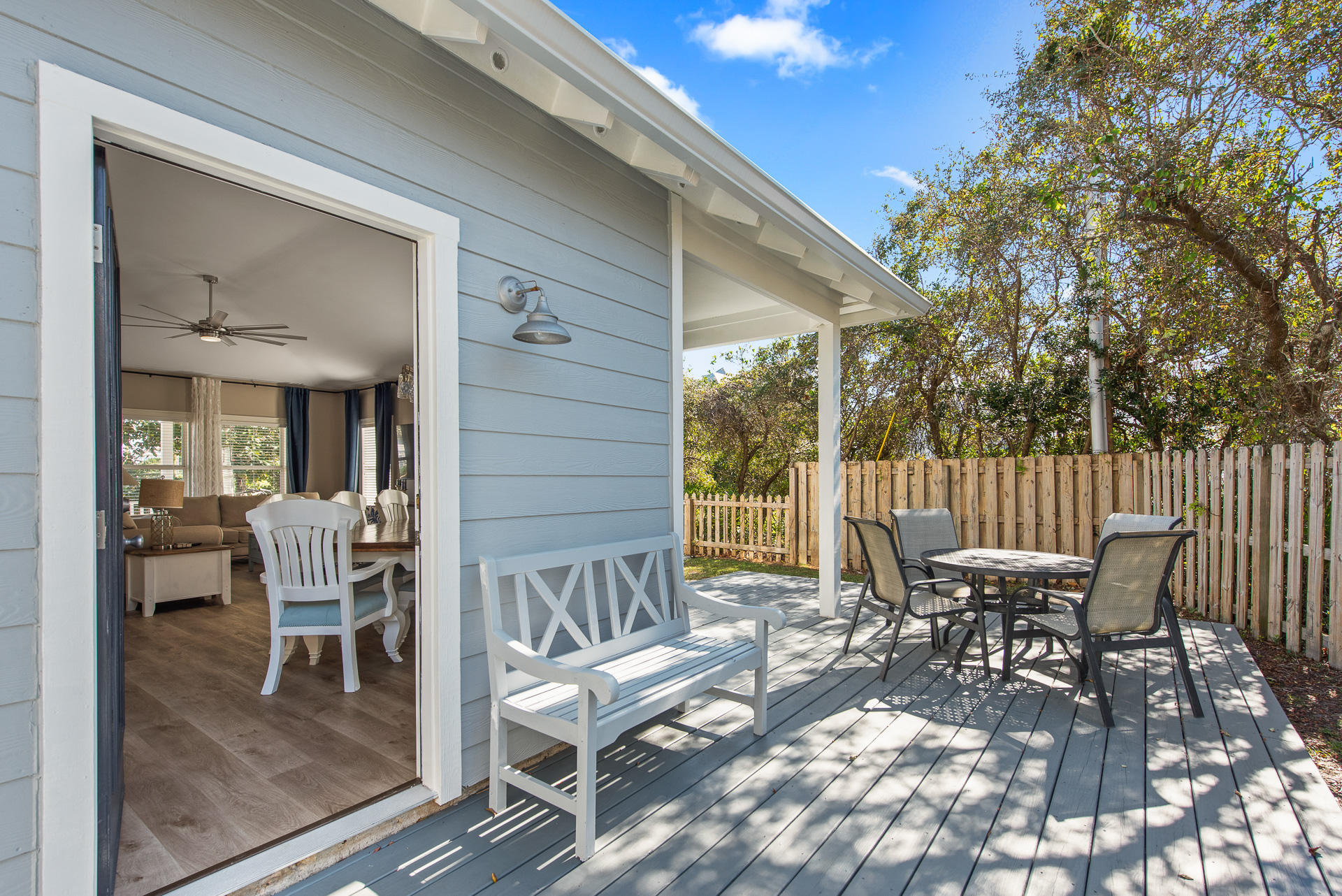 TRANQUIL SHORES - Residential