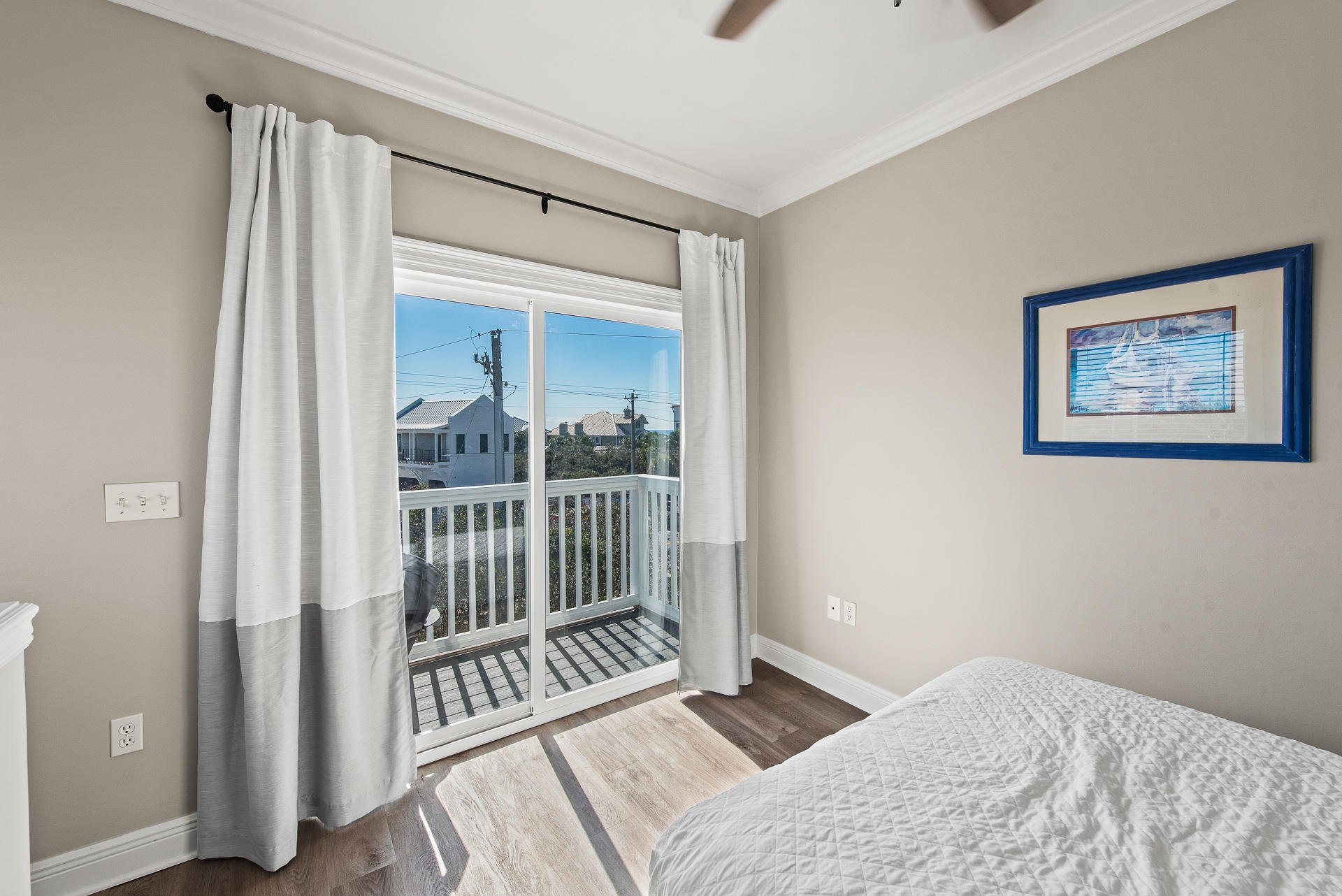 TRANQUIL SHORES - Residential