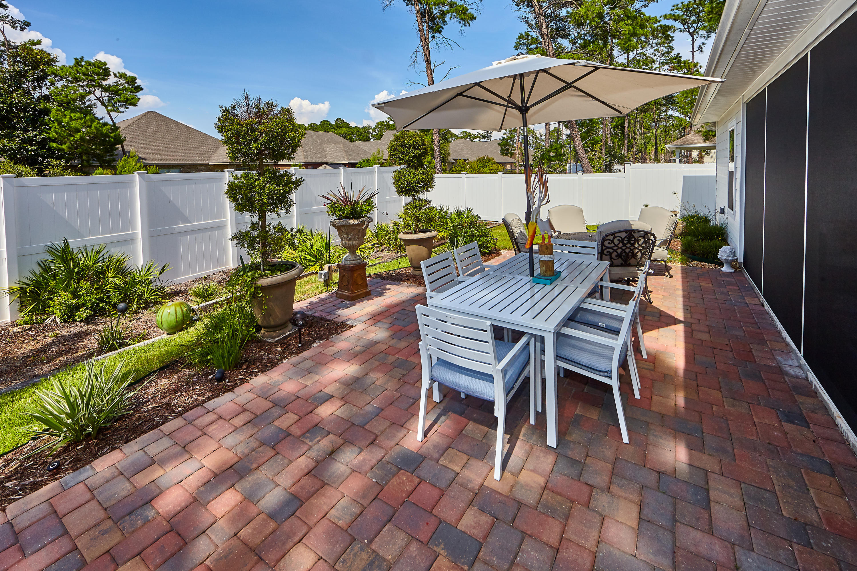 MUSSETT BAYOU ESTATES - Residential