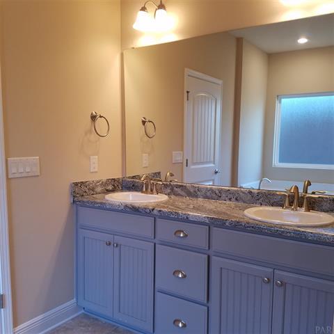 CHARLESTON PLACE - Residential