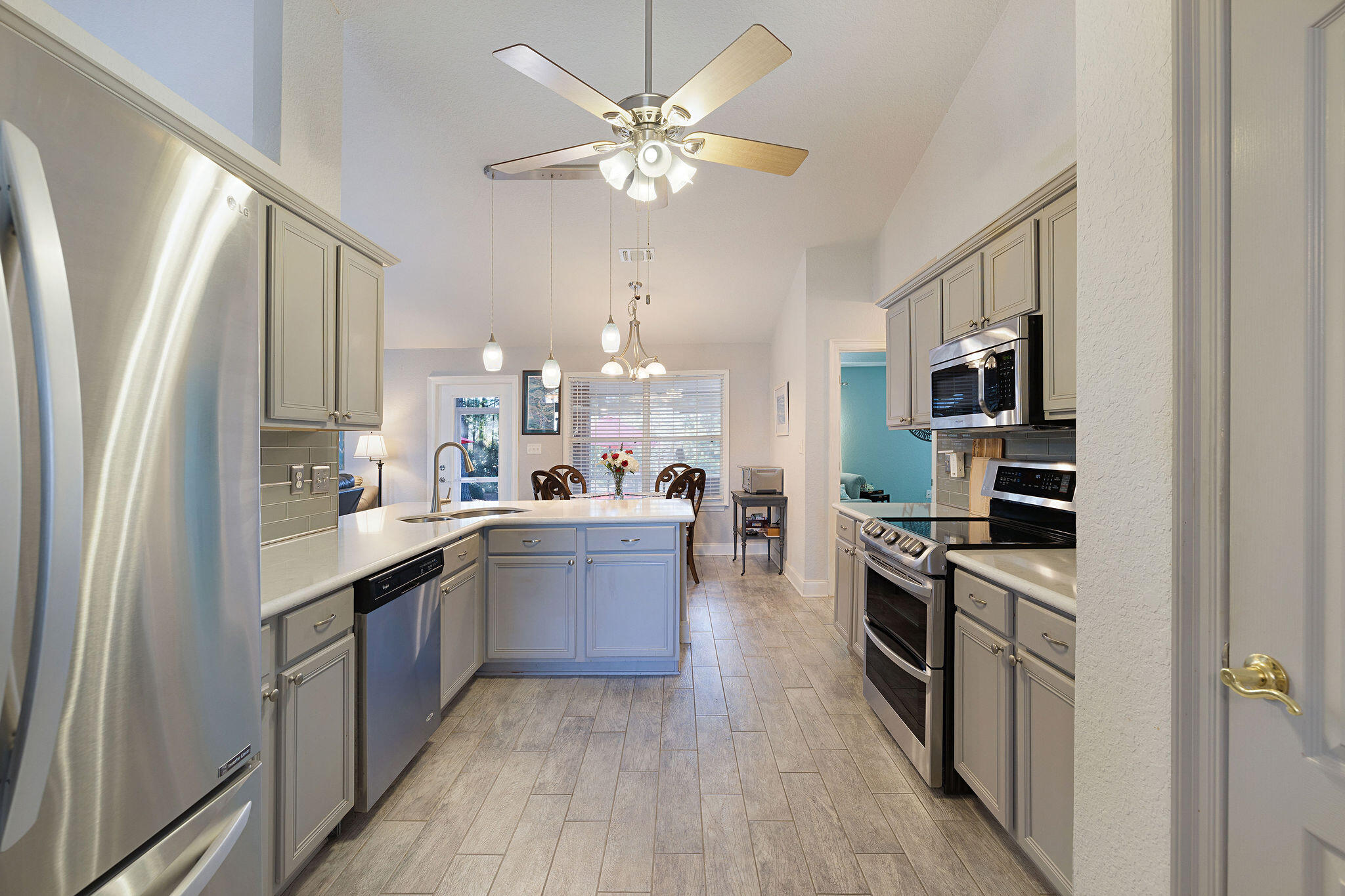 DRIFTWOOD ESTATES - Residential