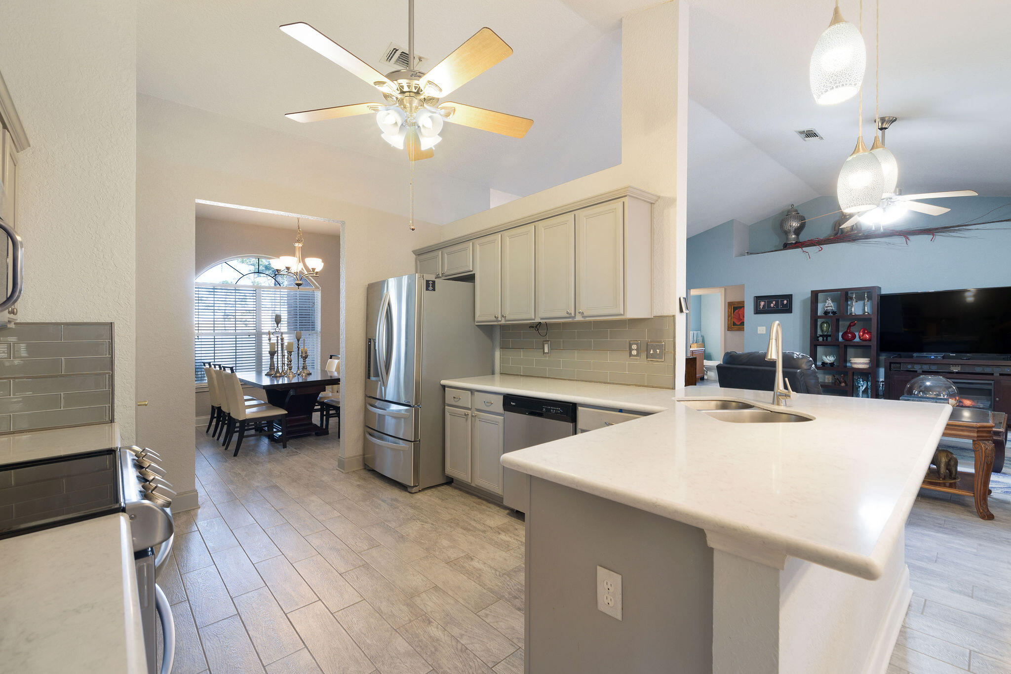 DRIFTWOOD ESTATES - Residential