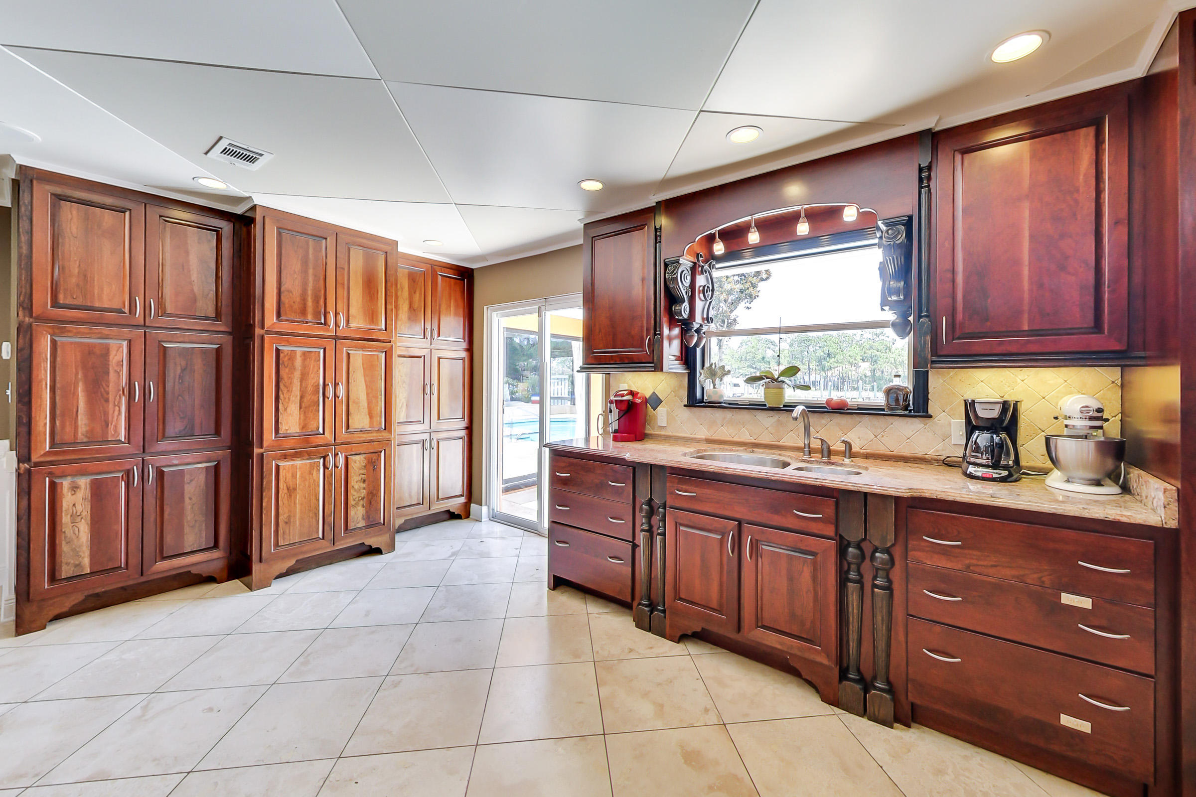 INDIAN BAYOU - Residential