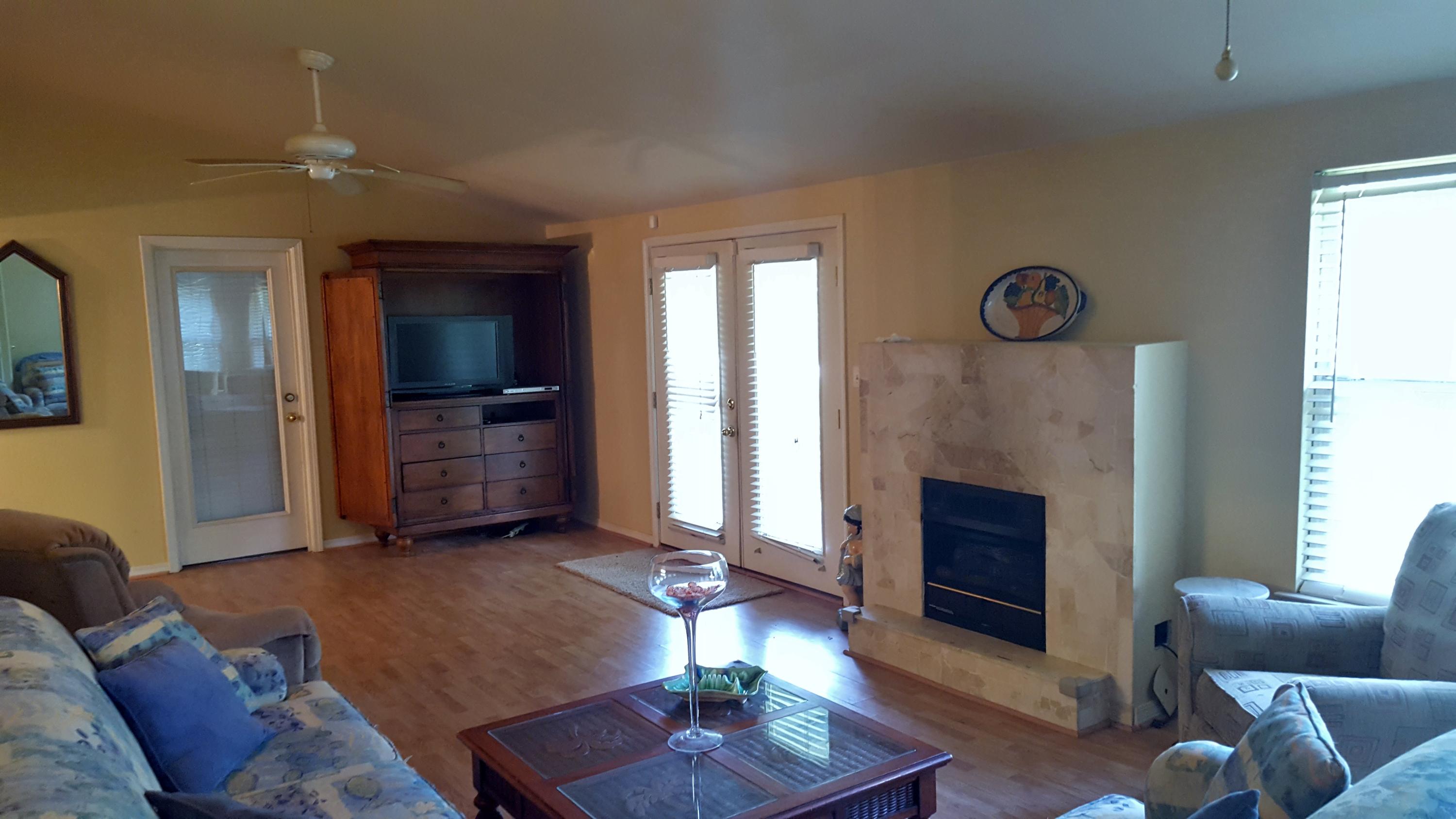 CHARLOTTE ESTATES - Residential