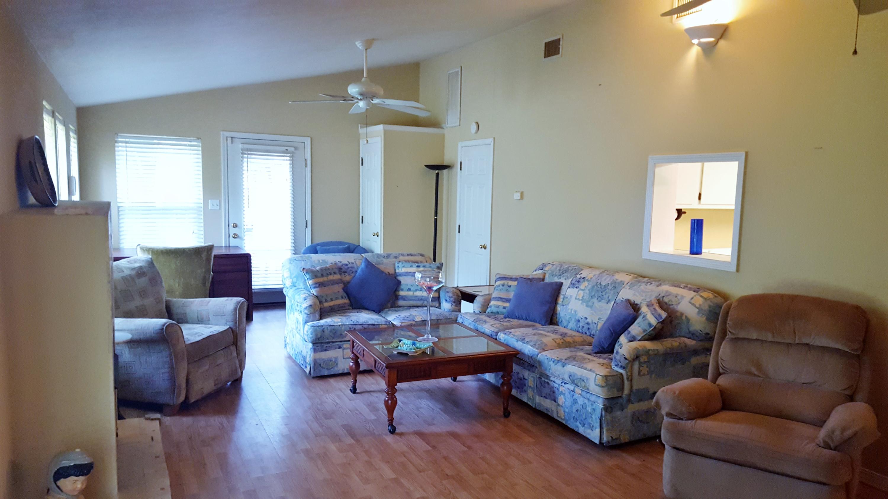 CHARLOTTE ESTATES - Residential