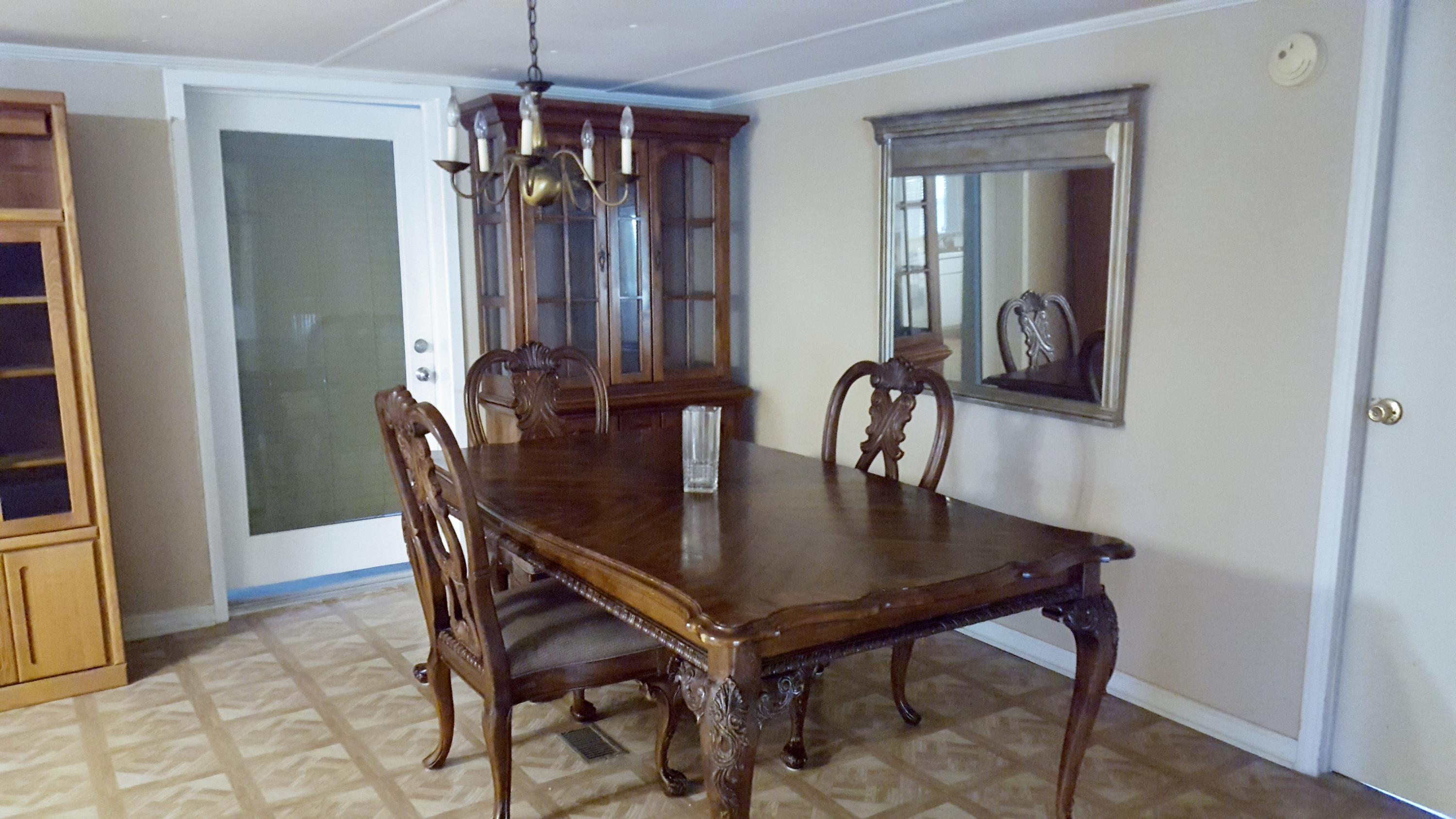 CHARLOTTE ESTATES - Residential