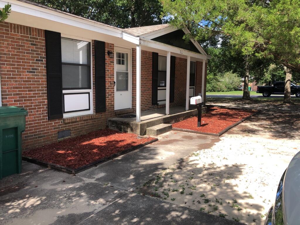CAROL ANNE MANOR 1ST ADDN - Residential Lease
