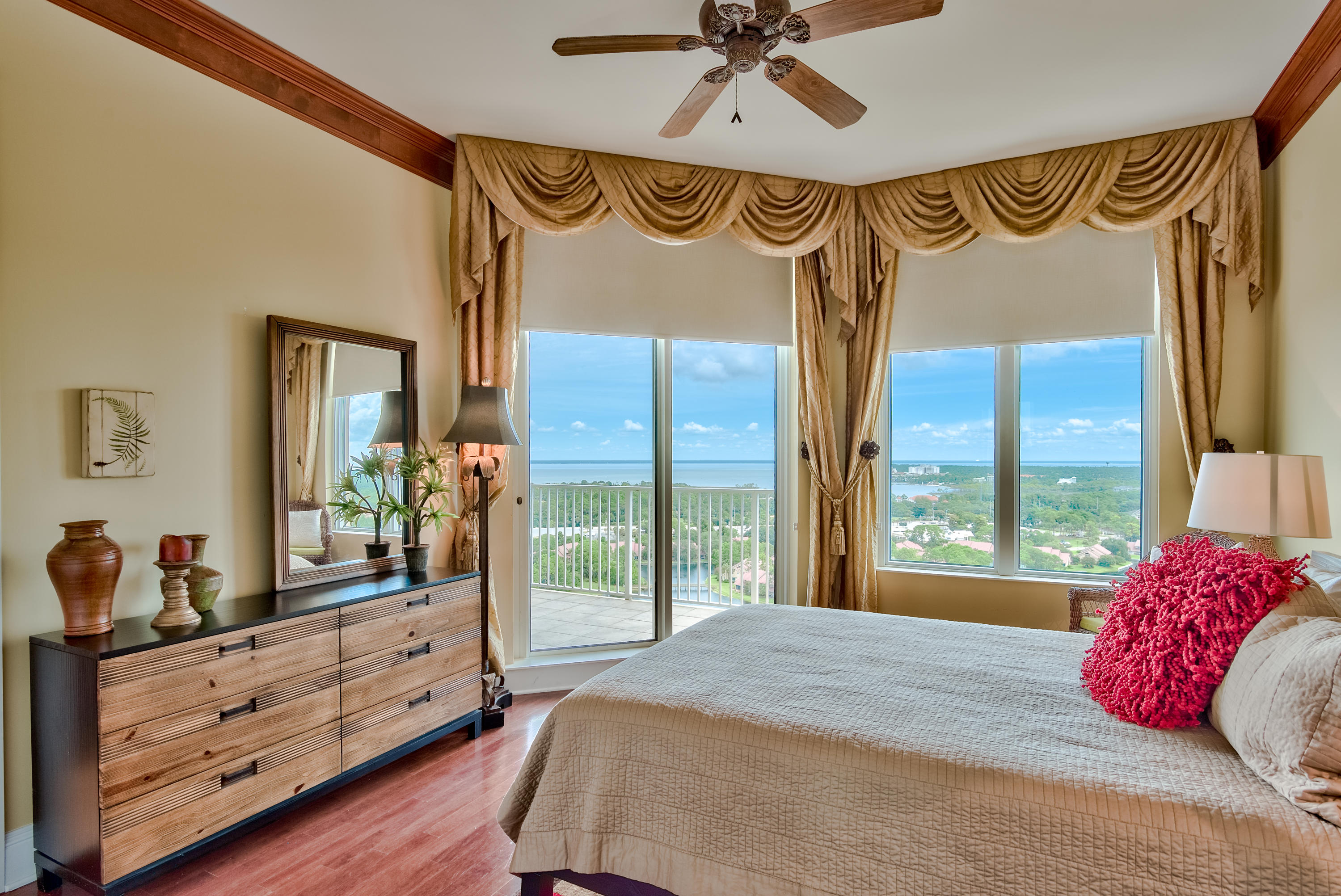 ONE BEACH CLUB DRIVE - Residential