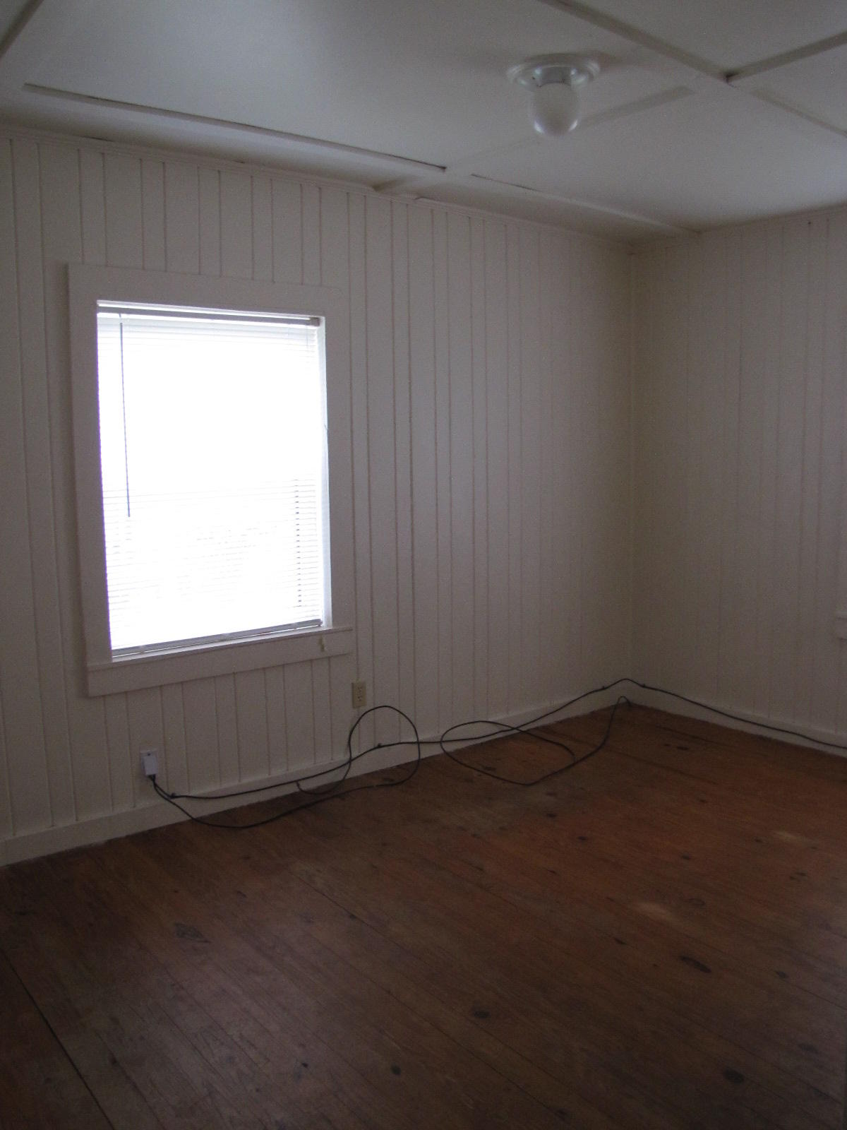 OAKDALE MIN/FARMS - Residential Lease