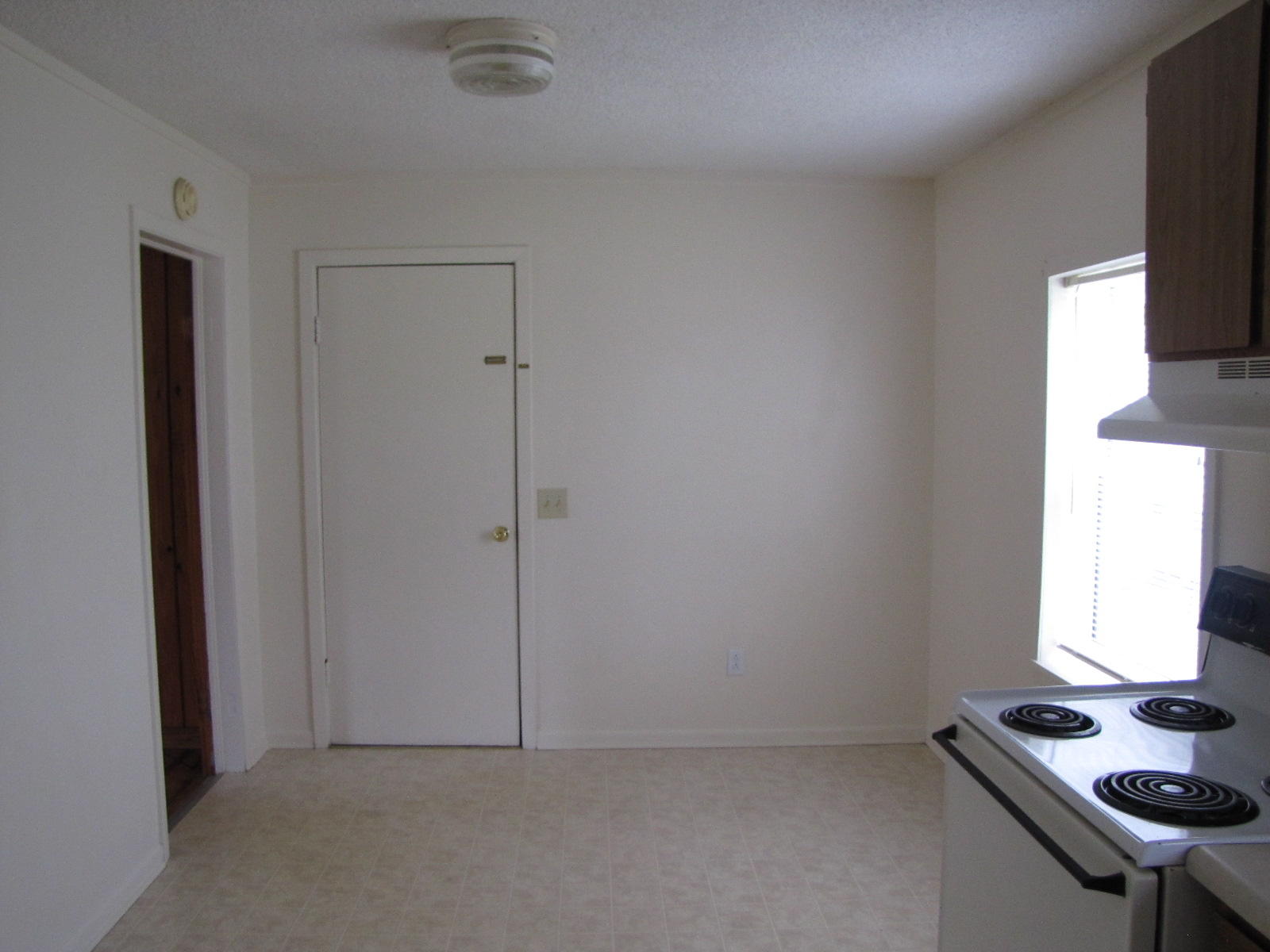 OAKDALE MIN/FARMS - Residential Lease